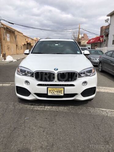 BMW X5 2017, 11,000 km - 0.3 л - Bakı