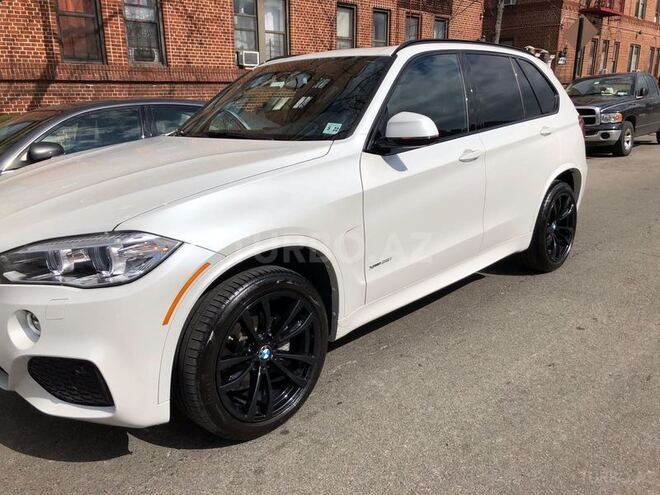 BMW X5 2017, 11,000 km - 0.3 л - Bakı