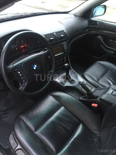 BMW 530 2000, 325,000 km - 0.3 l - Bakı