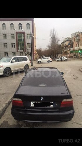 BMW 530 2000, 325,000 km - 0.3 l - Bakı