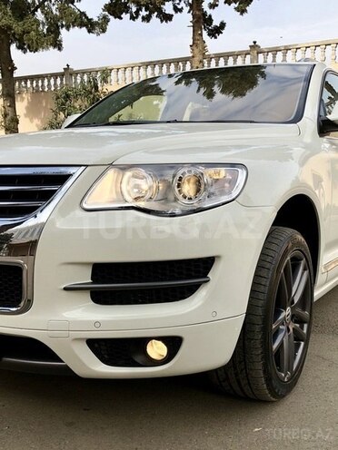 Volkswagen Touareg 2008, 175,166 km - 4.2 л - Bakı