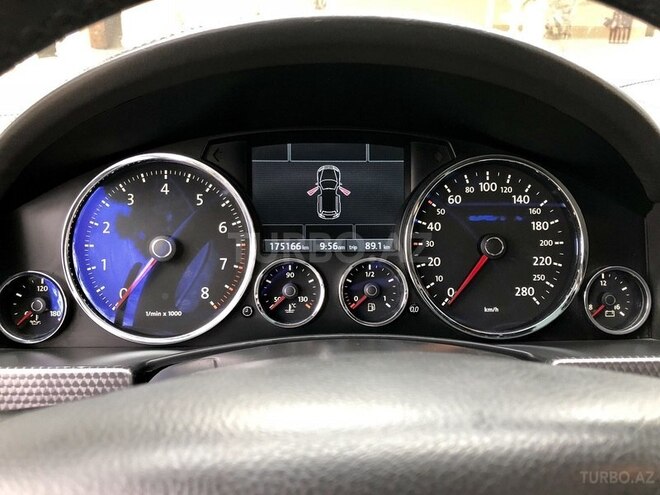 Volkswagen Touareg 2008, 175,166 km - 4.2 л - Bakı