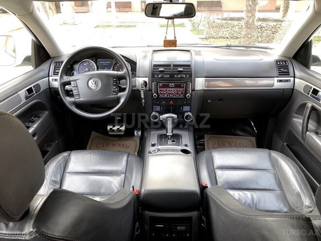 Volkswagen Touareg 2008, 175,166 km - 4.2 л - Bakı