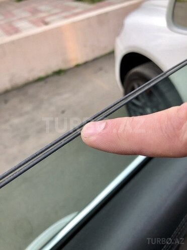 Volkswagen Touareg 2008, 175,166 km - 4.2 л - Bakı