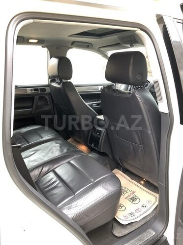 Volkswagen Touareg 2008, 175,166 km - 4.2 л - Bakı