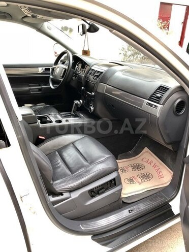 Volkswagen Touareg 2008, 175,166 km - 4.2 л - Bakı