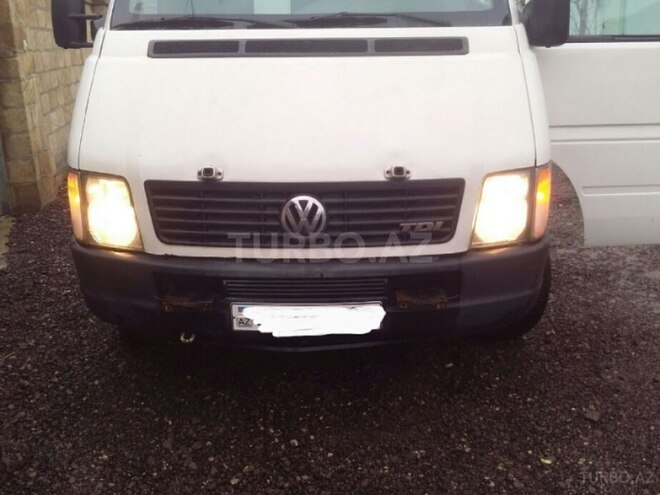 Volkswagen Caravelle 2002, 337,000 km - 2.5 л - Sabirabad