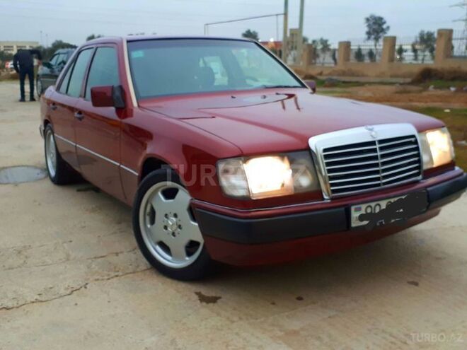 Mercedes E 200 1992, 352,000 km - 2.0 l - Bakı