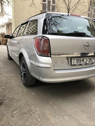 Opel Astra 2007, 325,000 km - 1.9 l - Bakı