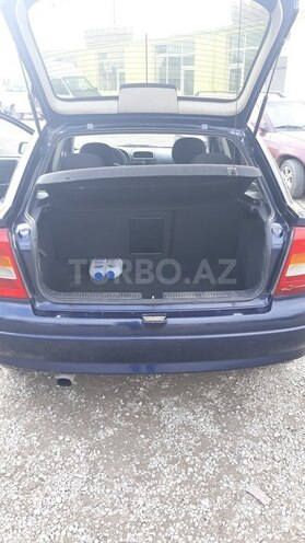 Opel Astra 1998, 250,000 km - 2.0 l - Sumqayıt