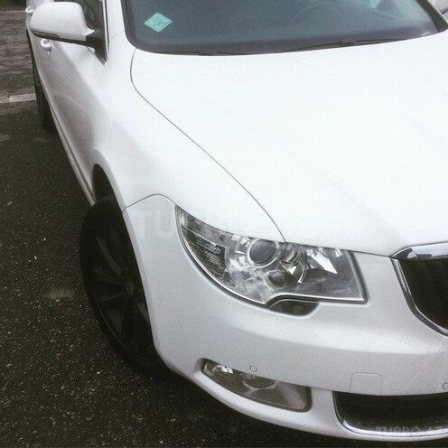 Skoda Superb 2011, 67,800 km - 1.8 л - Bakı