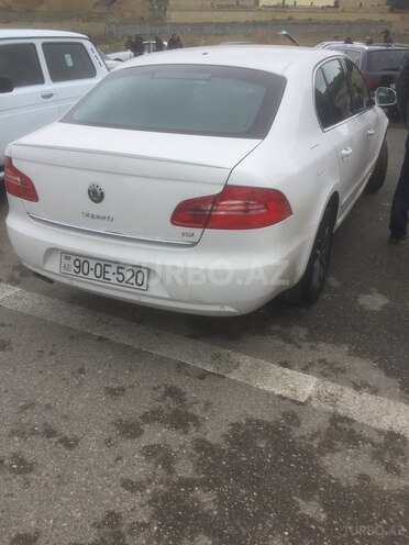 Skoda Superb 2011, 67,800 km - 1.8 л - Bakı