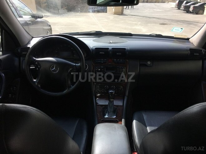Mercedes C 240 2001, 250,000 km - 2.6 l - Bakı