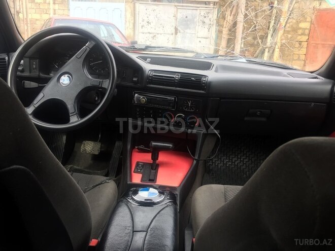BMW 525 1991, 350,000 km - 2.5 л - Bakı
