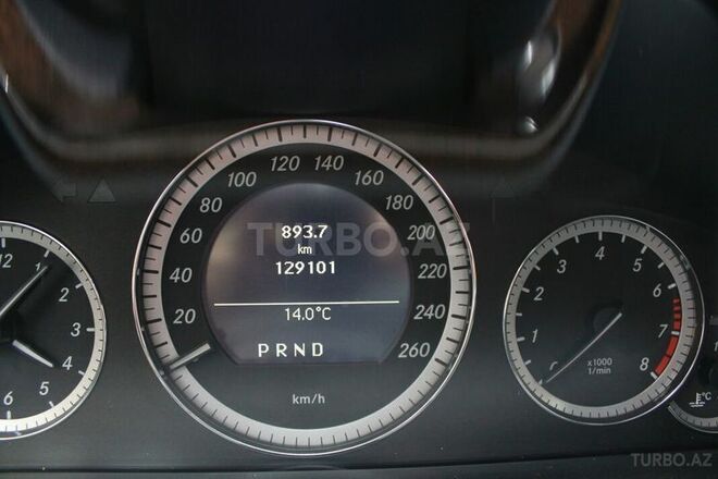 Mercedes E 200 2009, 130,000 km - 1.8 l - Bakı