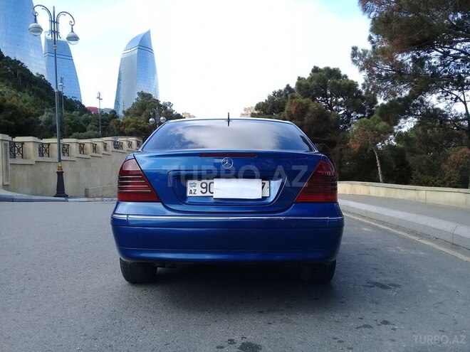 Mercedes C 270 2002, 245,000 km - 2.7 л - Bakı