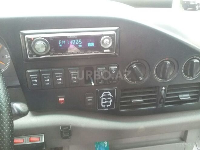 Volkswagen Transporter 2002, 337,000 km - 2.5 л - Sabirabad