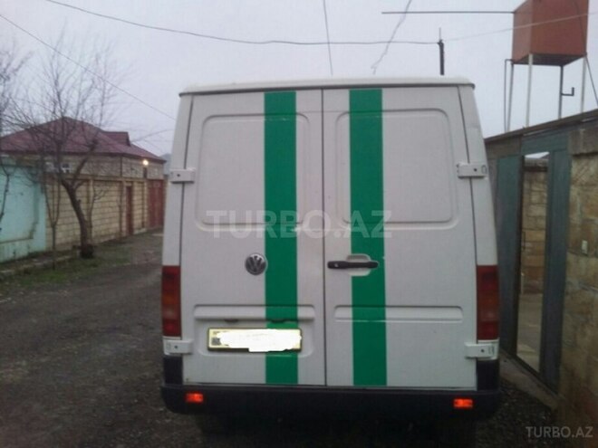 Volkswagen Transporter 2002, 337,000 km - 2.5 л - Sabirabad