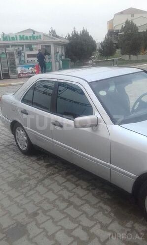 Mercedes C 180 1995, 375,000 km - 1.8 l - Bakı