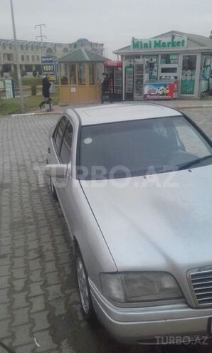 Mercedes C 180 1995, 375,000 km - 1.8 l - Bakı
