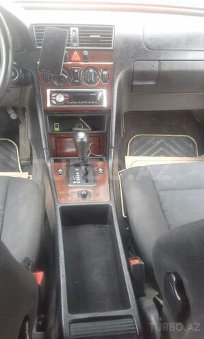 Mercedes C 180 1995, 375,000 km - 1.8 l - Bakı