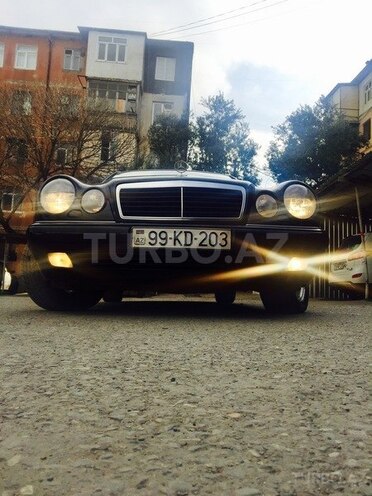 Mercedes E 240 1998, 260,400 km - 2.4 l - Bakı