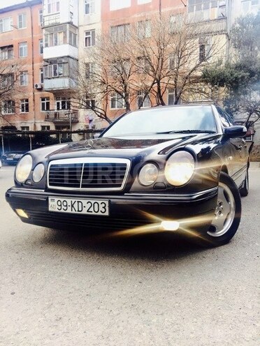 Mercedes E 240 1998, 260,400 km - 2.4 l - Bakı