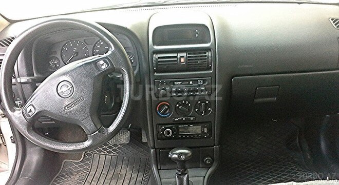 Opel Astra 1998, 196,000 km - 1.6 l - Bakı