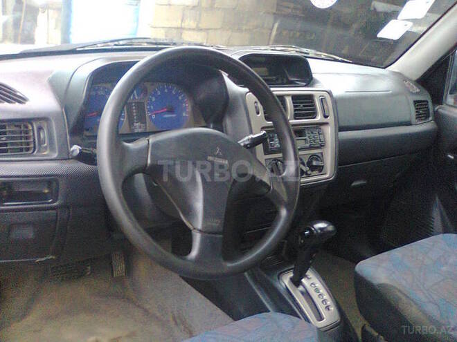 Mitsubishi Pajero io 1999, 193,000 km - 1.8 л - Ağsu
