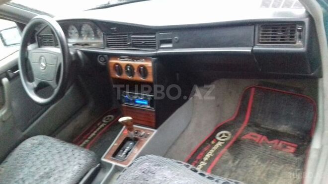 Mercedes 190 1992, 325,464 km - 1.8 l - Sumqayıt