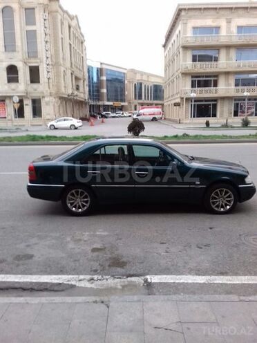 Mercedes C 180 1997, 394,000 km - 1.8 l - Bakı