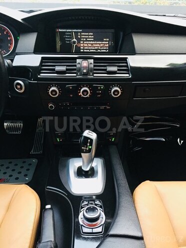 BMW 530 2010, 130,000 km - 3.0 л - Bakı