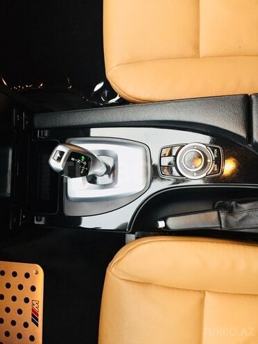 BMW 530 2010, 130,000 km - 3.0 л - Bakı