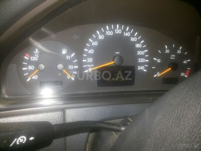 Mercedes E 220 1999, 440,000 km - 0.2 л - Bakı