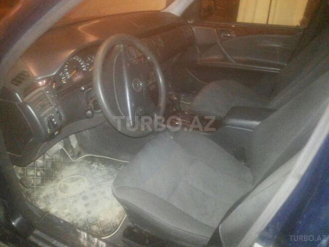 Mercedes E 220 1999, 440,000 km - 0.2 л - Bakı