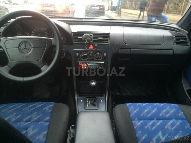 Mercedes C 180 1997, 197,800 km - 1.8 l - Bakı