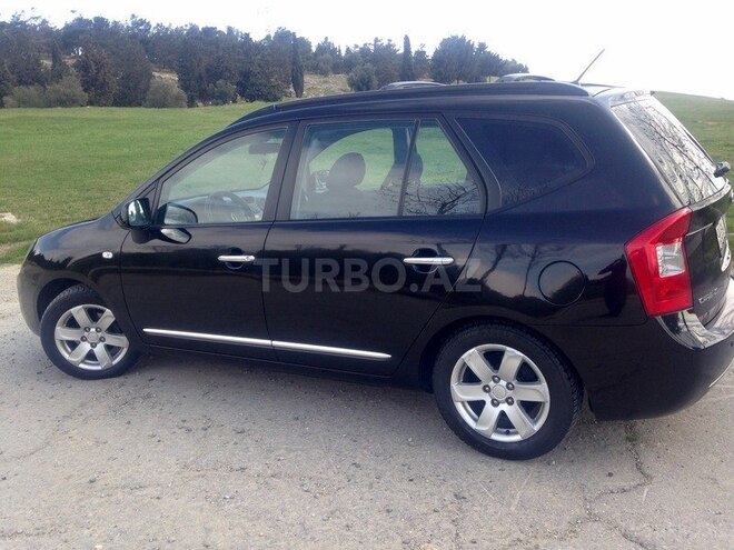 Kia Carens 2006, 282,000 km - 2.0 l - Bakı