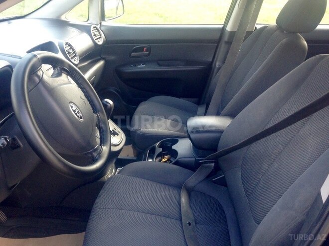 Kia Carens 2006, 282,000 km - 2.0 l - Bakı