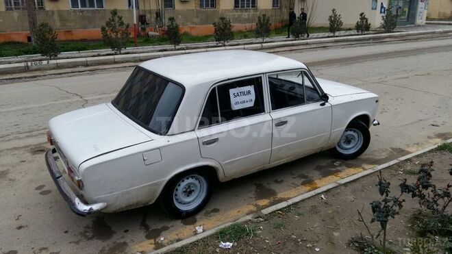 LADA (VAZ) 21011 1974, 254,678 km - 1.6 л - Şirvan