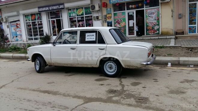 LADA (VAZ) 21011 1974, 254,678 km - 1.6 л - Şirvan