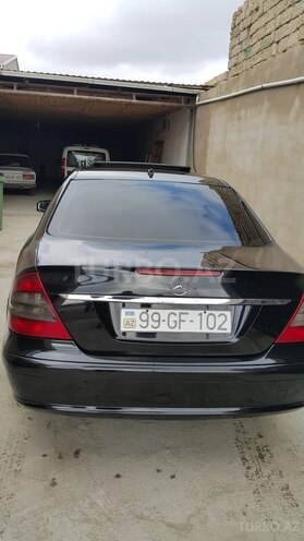Mercedes E 220 2007, 317,000 km - 2.2 l - Bakı