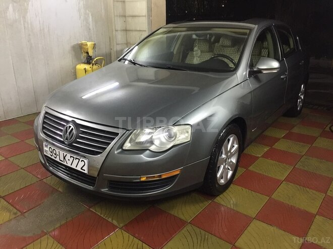 Volkswagen Passat 2006, 225,000 km - 2.0 л - Bakı