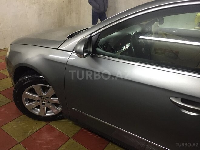 Volkswagen Passat 2006, 225,000 km - 2.0 л - Bakı