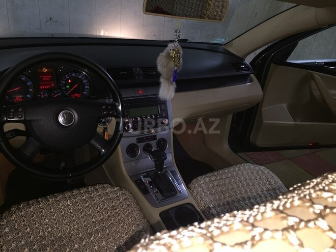 Volkswagen Passat 2006, 225,000 km - 2.0 л - Bakı