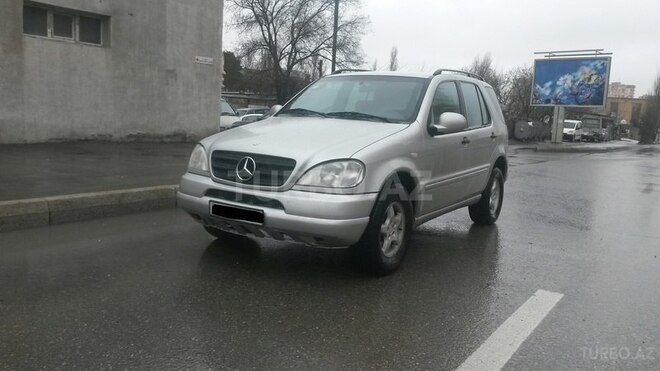 Mercedes ML 320 1998, 215,000 km - 3.2 l - Bakı