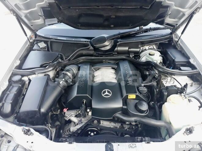 Mercedes E 280 2000, 288,708 km - 2.8 l - Şirvan