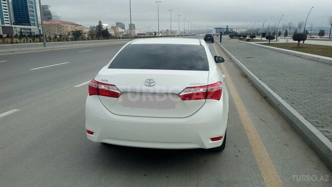 Toyota Corolla 2013, 85,000 km - 1.6 l - Bakı