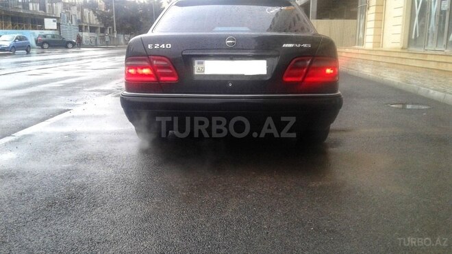 Mercedes E 230 1999, 277,000 km - 2.4 l - Bakı