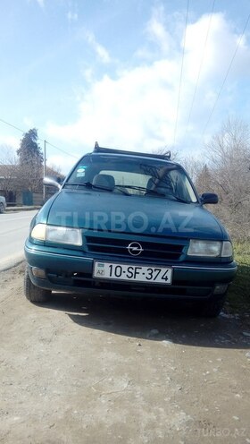 Opel Astra 1994, 168,500 km - 1.6 l - Saatlı