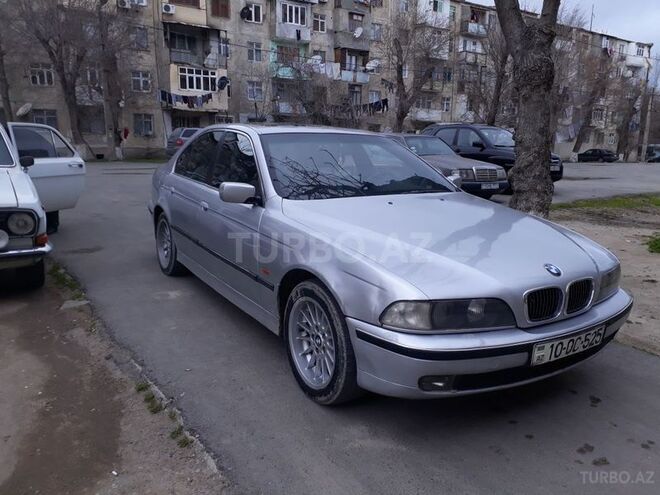 BMW 523 1998, 250,000 km - 2.5 l - Sumqayıt